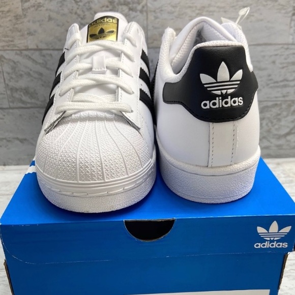 Adidas Superstar Sneakers - Picture 14 of 16